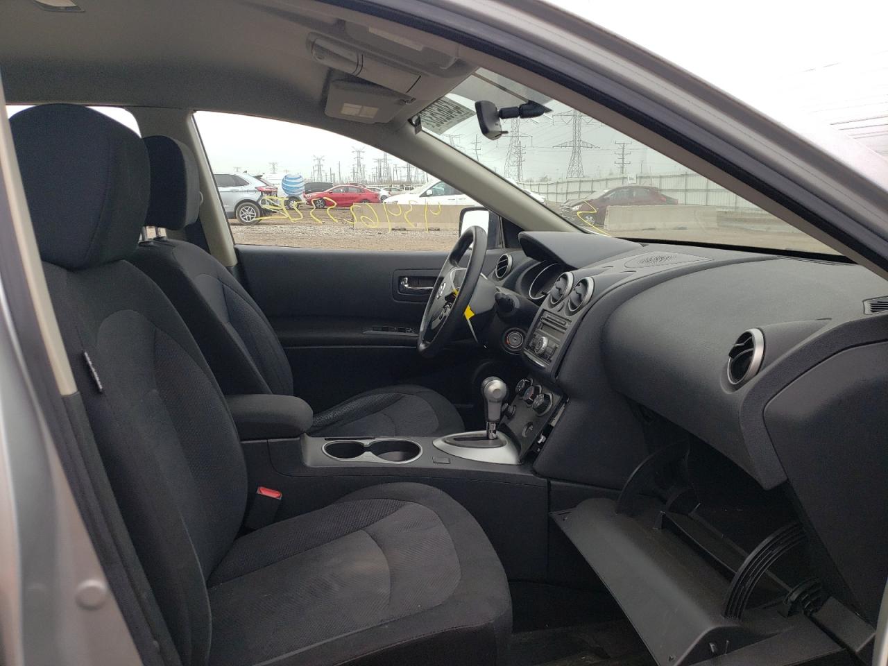 Photo 5 from auction – 2013 NISSAN ROGUE S with VIN JN8AS5MV7DW609935