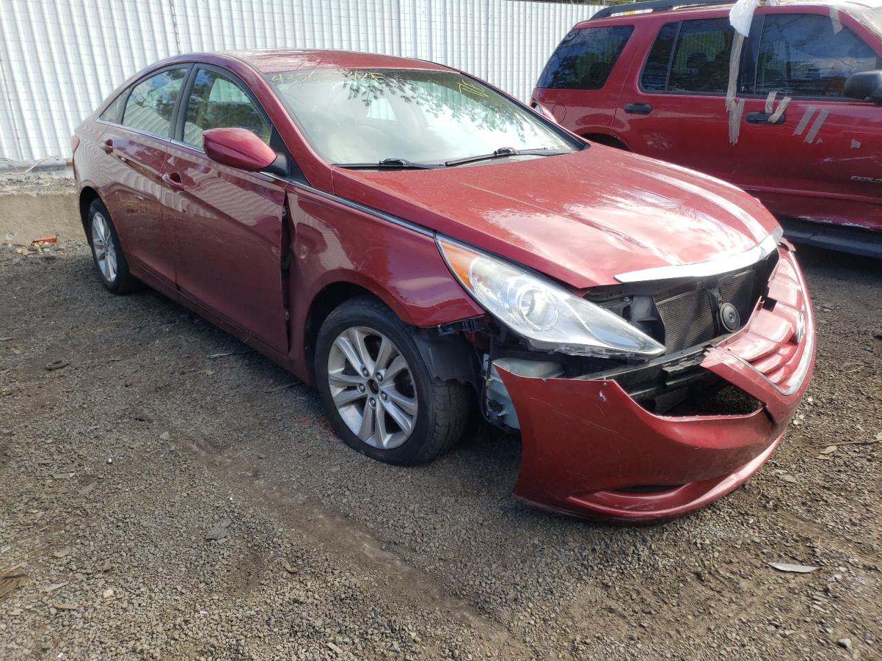 HYUNDAI SONATA 2011 with VIN 5NPEB4AC4BH095037 - Photo from auction