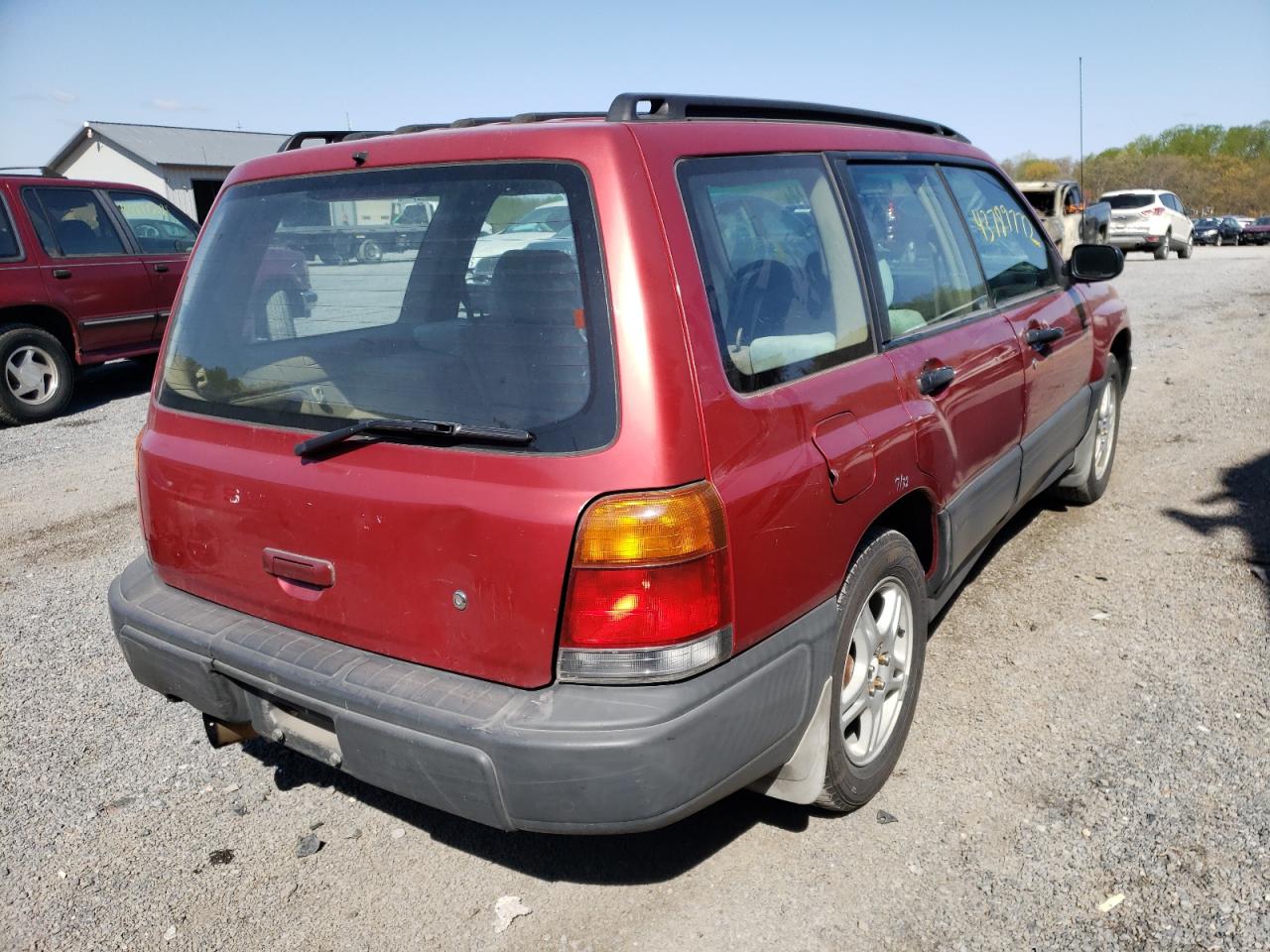 Photo 4 from auction – 2000 SUBARU FORESTER L with VIN JF1SF6356YG726133