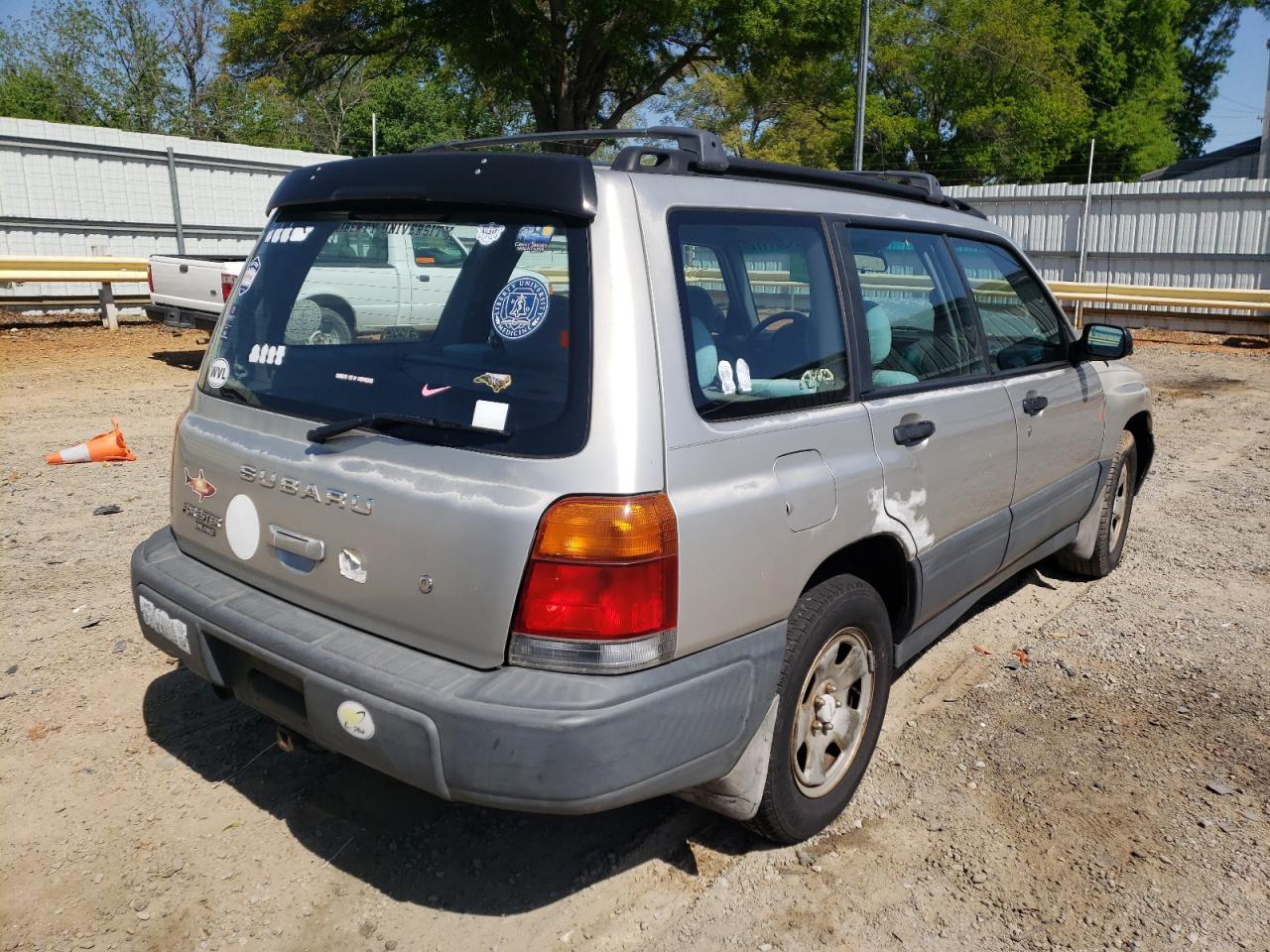 Photo 4 from auction – 2000 SUBARU FORESTER L with VIN JF1SF6352YH717293