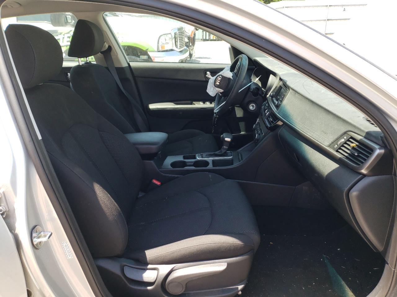 Photo 5 from auction – 2016 KIA OPTIMA LX with VIN KNAGT4L3XG5110664