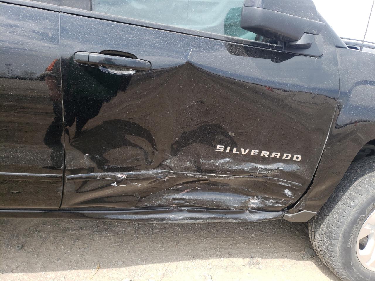 Photo 9 from auction – 2015 CHEVROLET SILVERADO with VIN 1GCVKREC3FZ446879