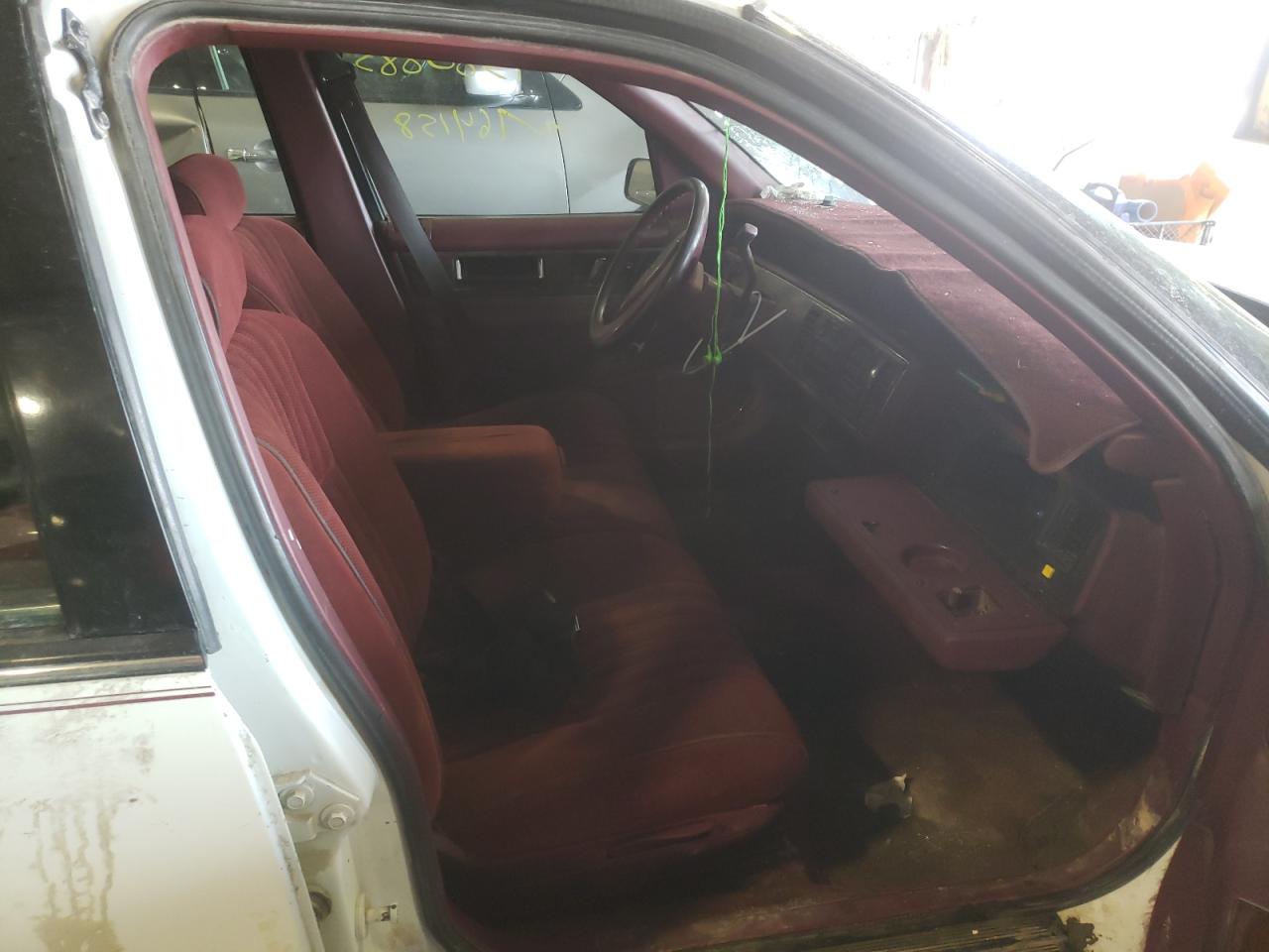Photo 5 from auction – 1993 BUICK REGAL CUST with VIN 2G4WB54L2P1457490