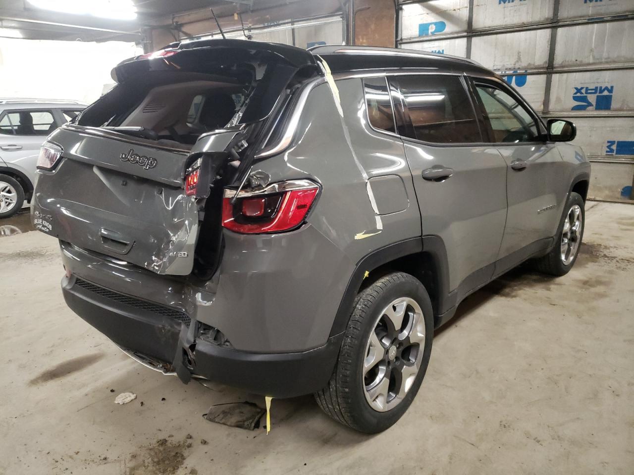 Photo 4 from auction – 2019 JEEP COMPASS LI with VIN 3C4NJDCB8KT752932