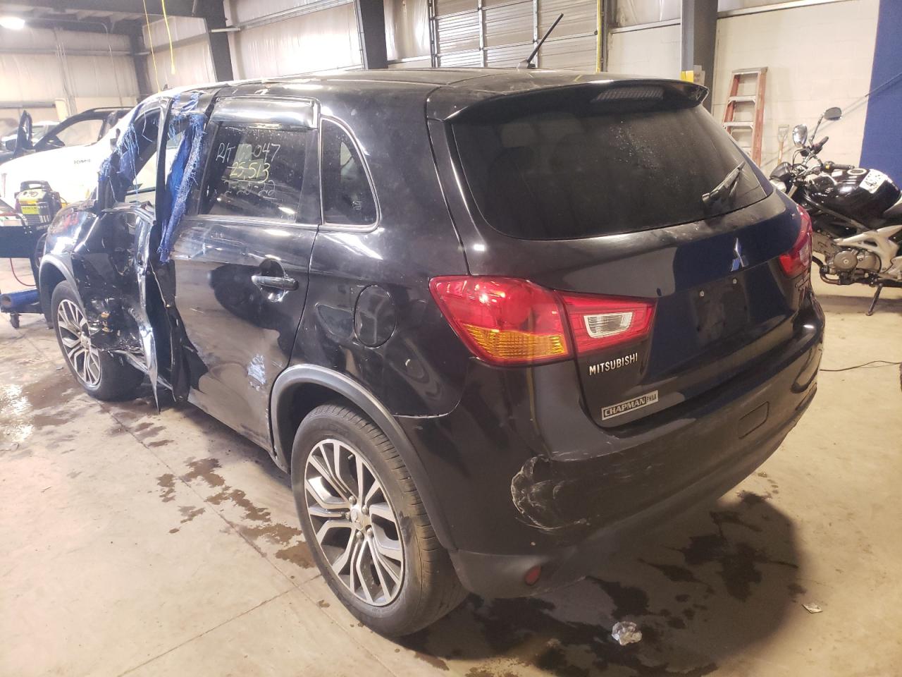 Photo 3 from auction – 2016 MITSUBISHI OUTLANDER with VIN JA4AP3AU7GZ062580