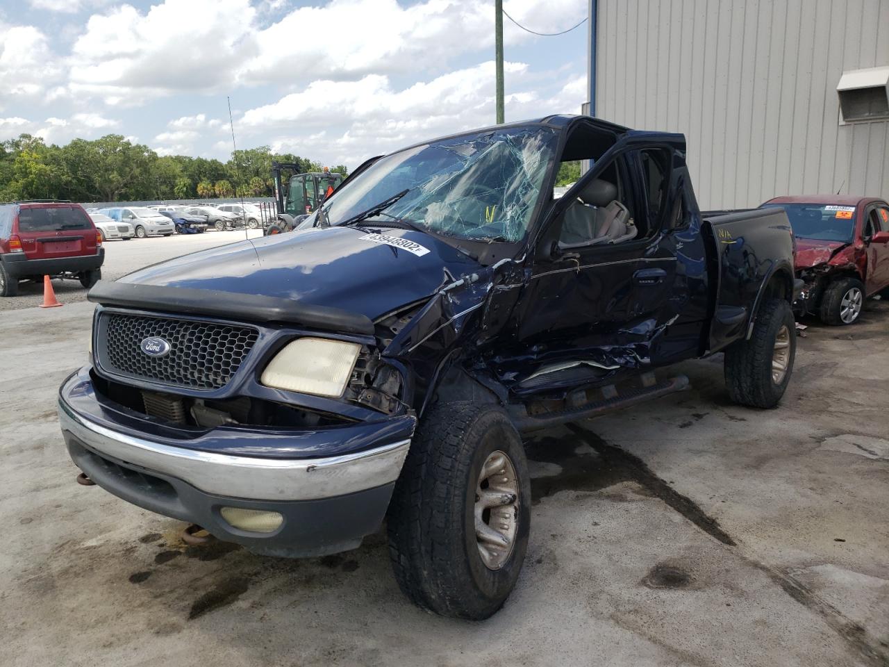 Photo 2 from auction – 2001 FORD F150 with VIN 2FTRX08L81CA82782