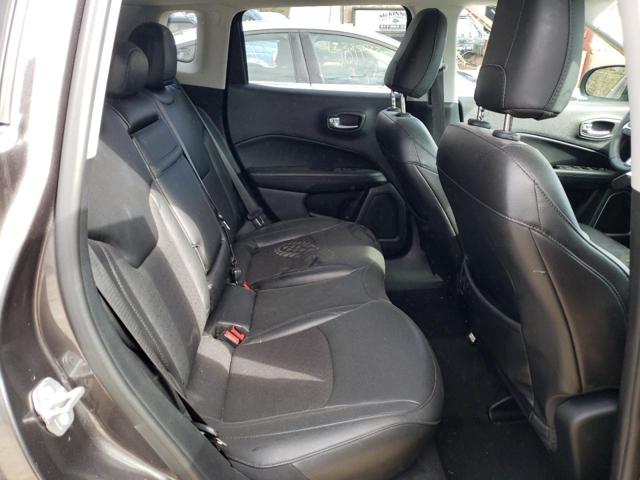 Photo 6 from auction – 2019 JEEP COMPASS LA with VIN 3C4NJCBBXKT613915