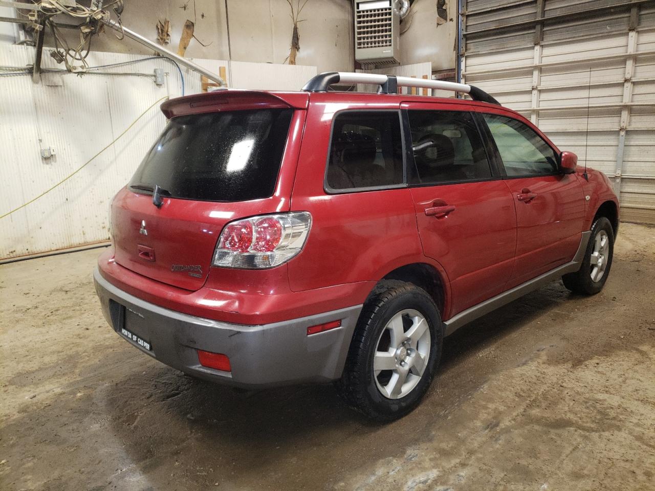 Photo 4 from auction – 2003 MITSUBISHI OUTLANDER with VIN JA4LZ41G53U042631