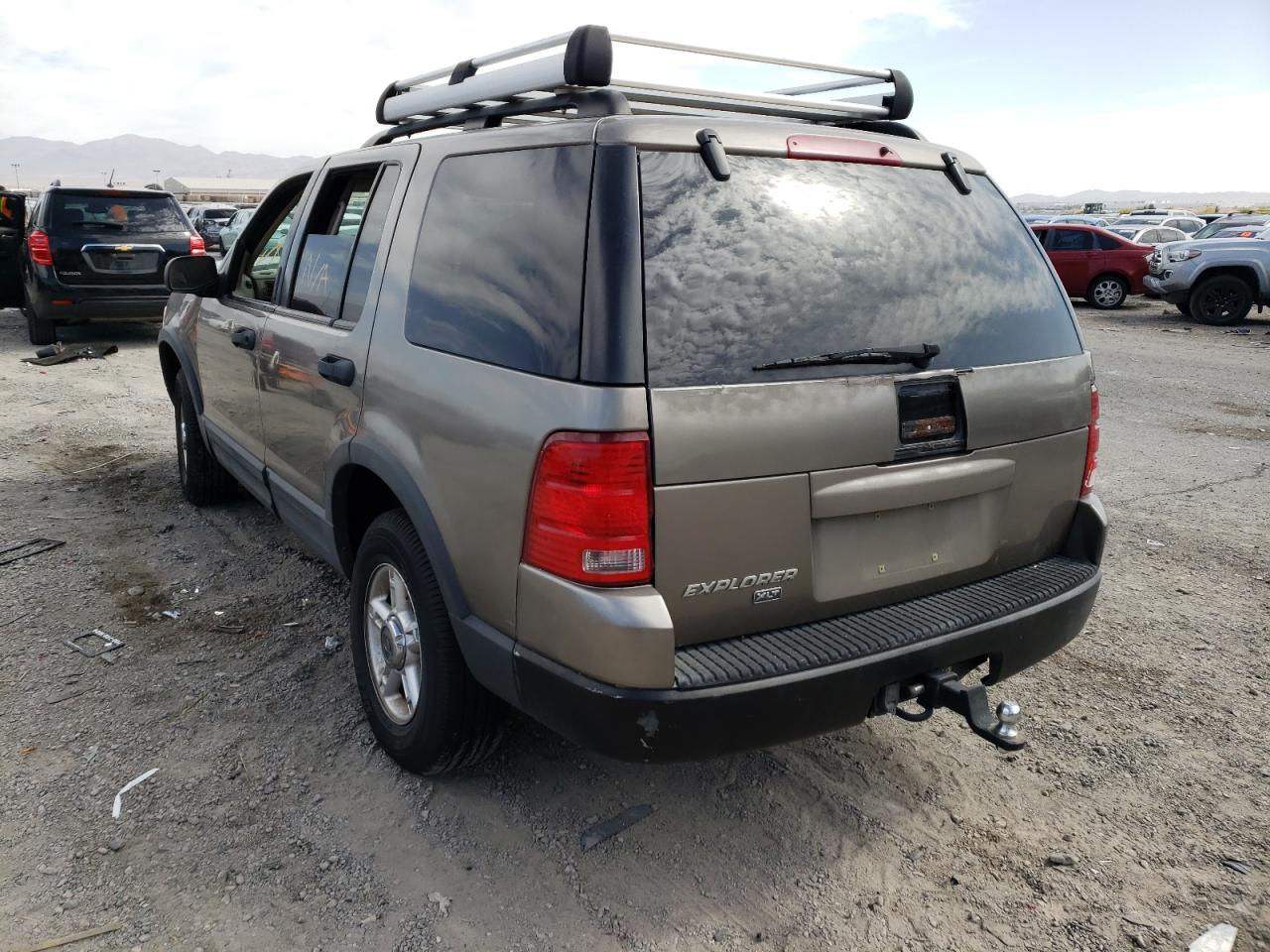 Photo 3 from auction – 2003 FORD EXPLORER X with VIN 1FMZU63K23UA76744