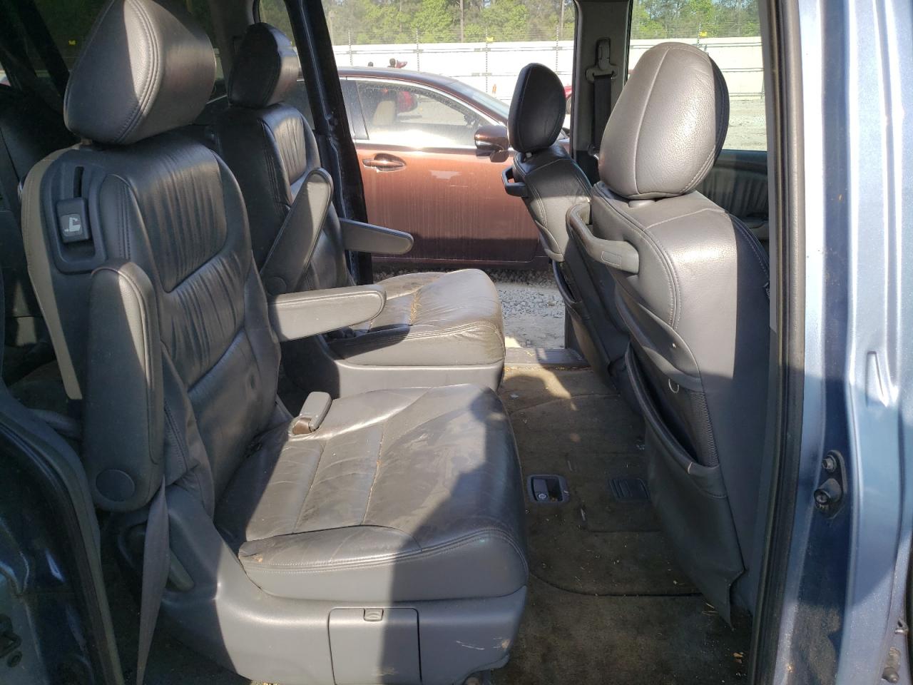 Photo 6 from auction – 2005 HONDA ODYSSEY EX with VIN 5FNRL386X5B045870