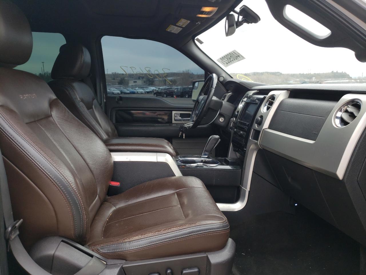 Photo 5 from auction – 2011 FORD F150 SUPER with VIN 1FTFW1EF0BFA06134