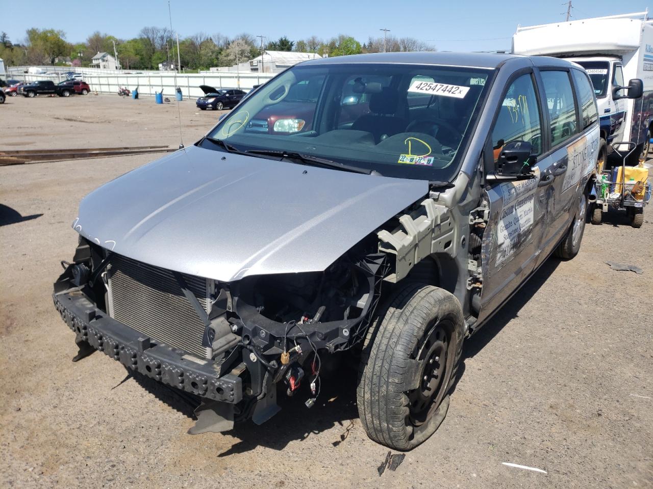 Photo 2 from auction – 2014 DODGE GRAND CARA with VIN 2C4RDGBG4ER268156