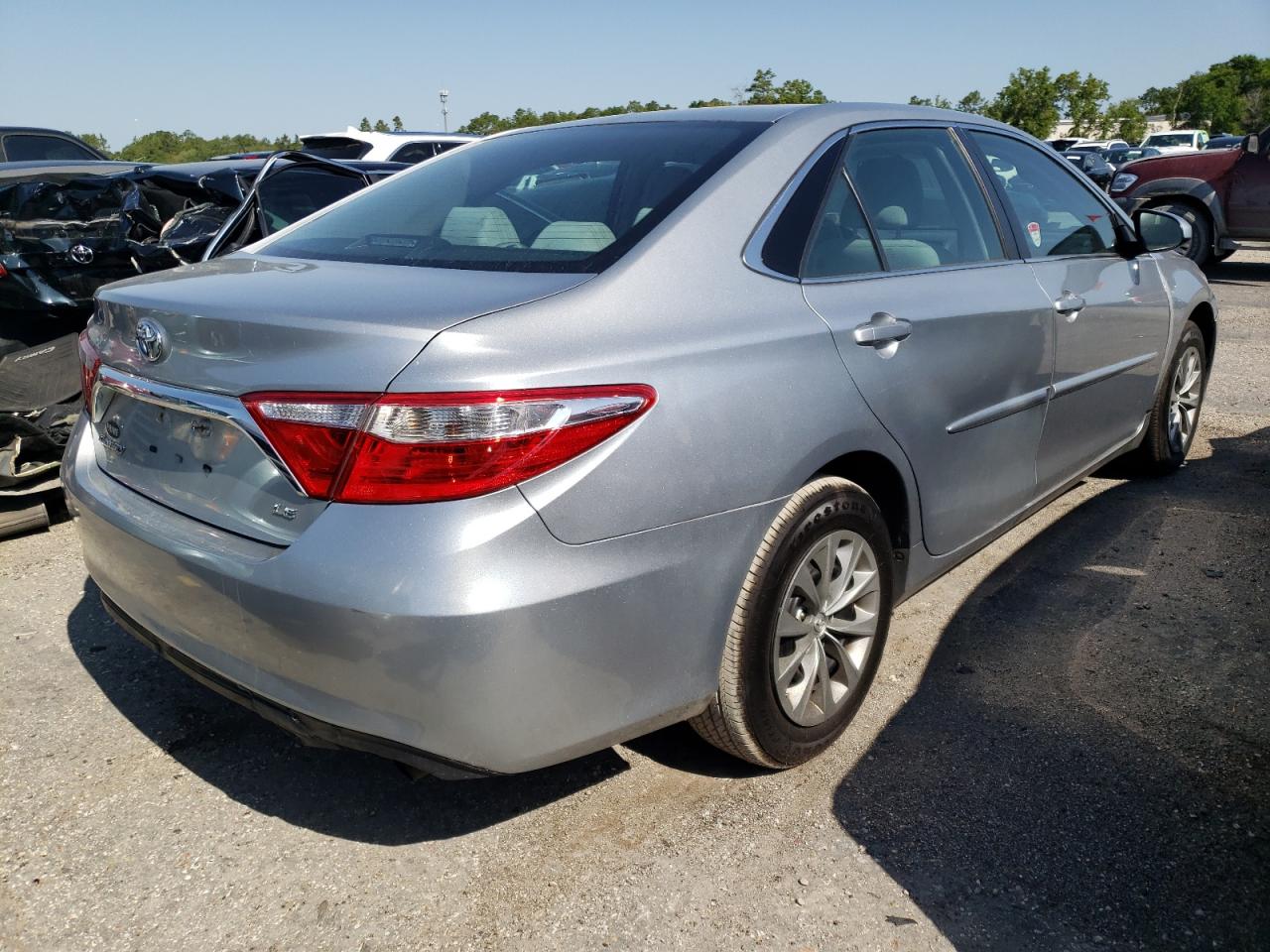 Photo 4 from auction – 2016 TOYOTA CAMRY LE with VIN 4T1BF1FKXGU160004