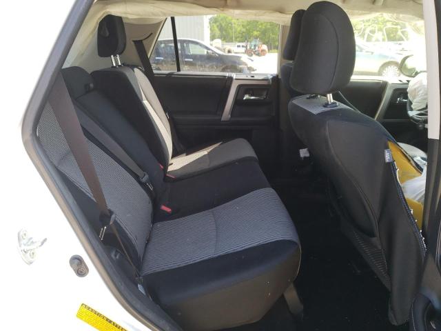 Photo 6 from auction – 2018 TOYOTA 4RUNNER SR with VIN JTEZU5JR2J5177901