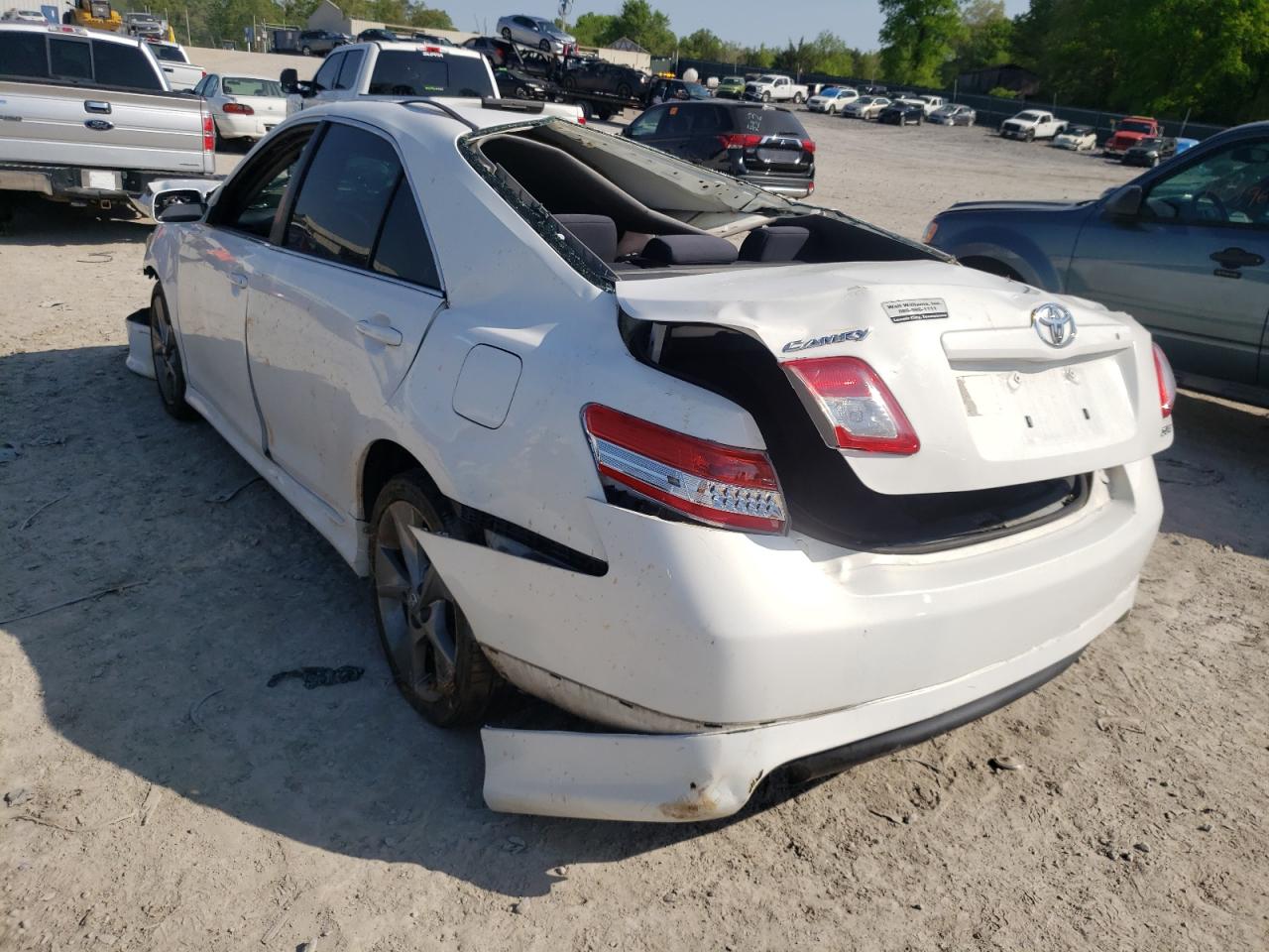 Photo 3 from auction – 2011 TOYOTA CAMRY BASE with VIN 4T1BF3EK3BU600280