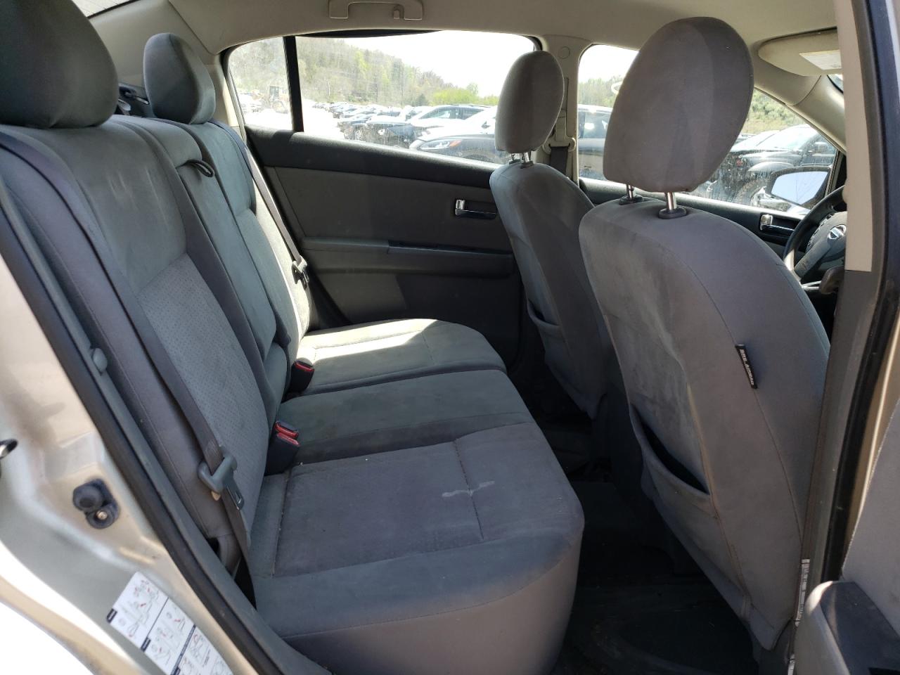 Photo 6 from auction – 2009 NISSAN SENTRA with VIN 3N1AB61E79L680400