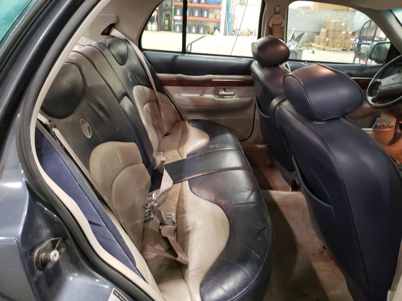 Photo 6 from auction – 1996 MERCURY GRAND MARQ with VIN 2MELM75W9TX662297