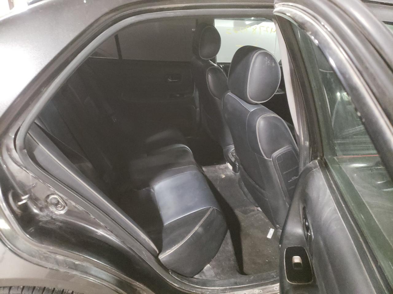 Photo 6 from auction – 2004 LEXUS IS 300 with VIN JTHBD192840081180