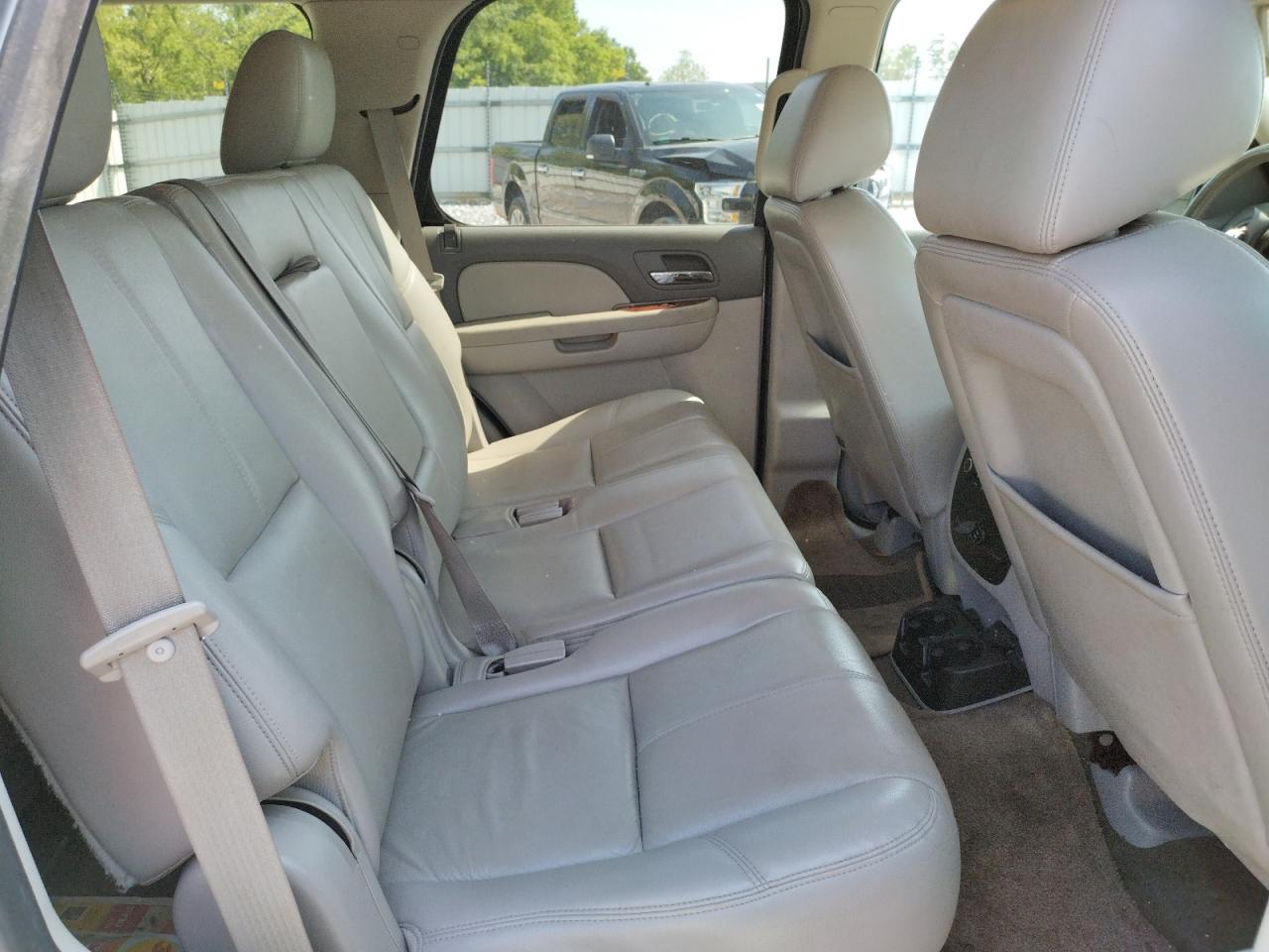 Photo 6 from auction – 2014 CHEVROLET TAHOE C150 with VIN 1GNSCBE01ER133400