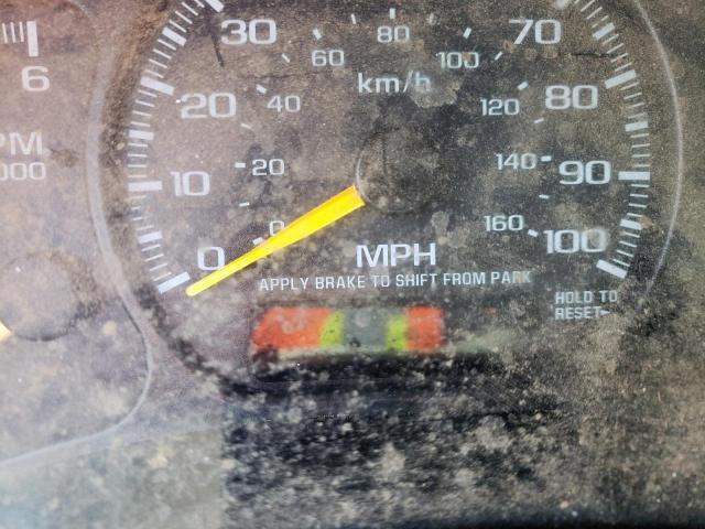 Photo 8 from auction – 2000 CHEVROLET SILVERADO with VIN 1GCEC14WXYE206829