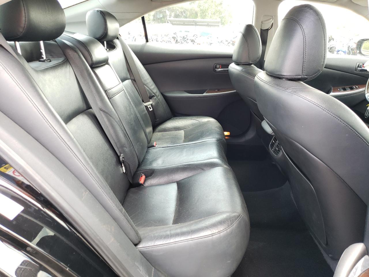 Photo 6 from auction – 2010 LEXUS ES 350 with VIN JTHBK1EG7A2389058