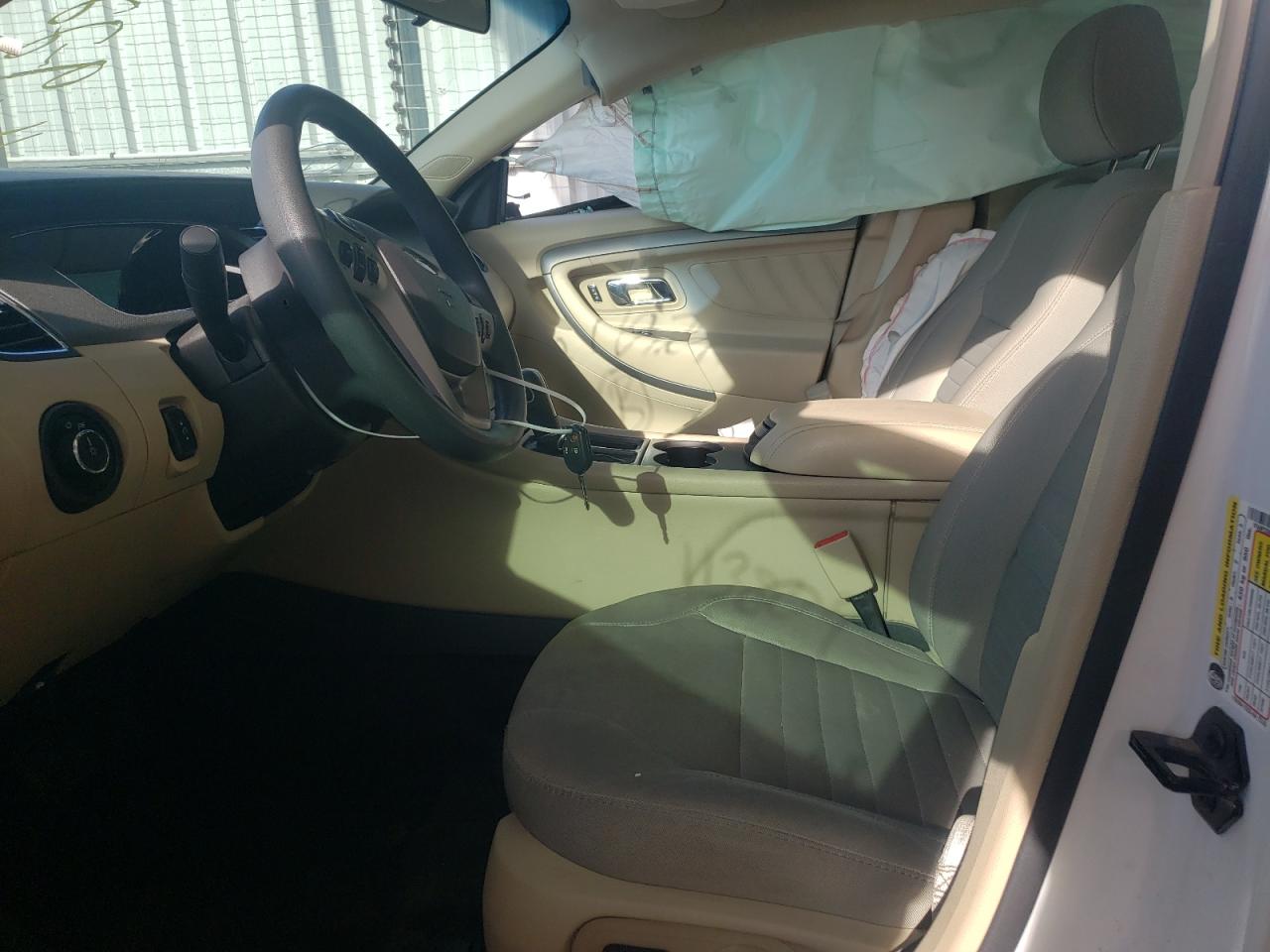 Photo 5 from auction – 2013 FORD TAURUS SE with VIN 1FAHP2D88DG187694