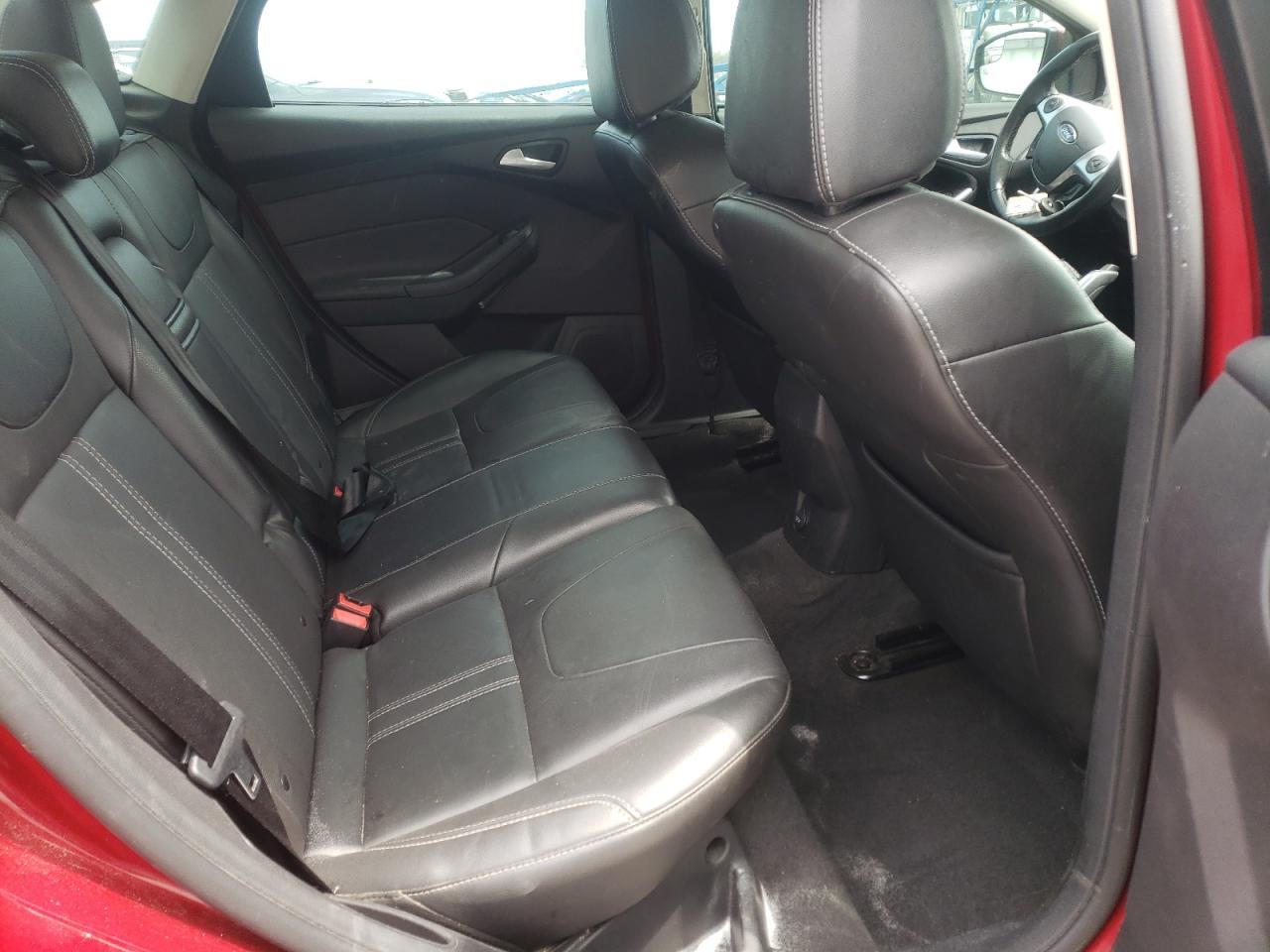 Photo 6 from auction – 2013 FORD FOCUS SE with VIN 1FADP3F29DL270359