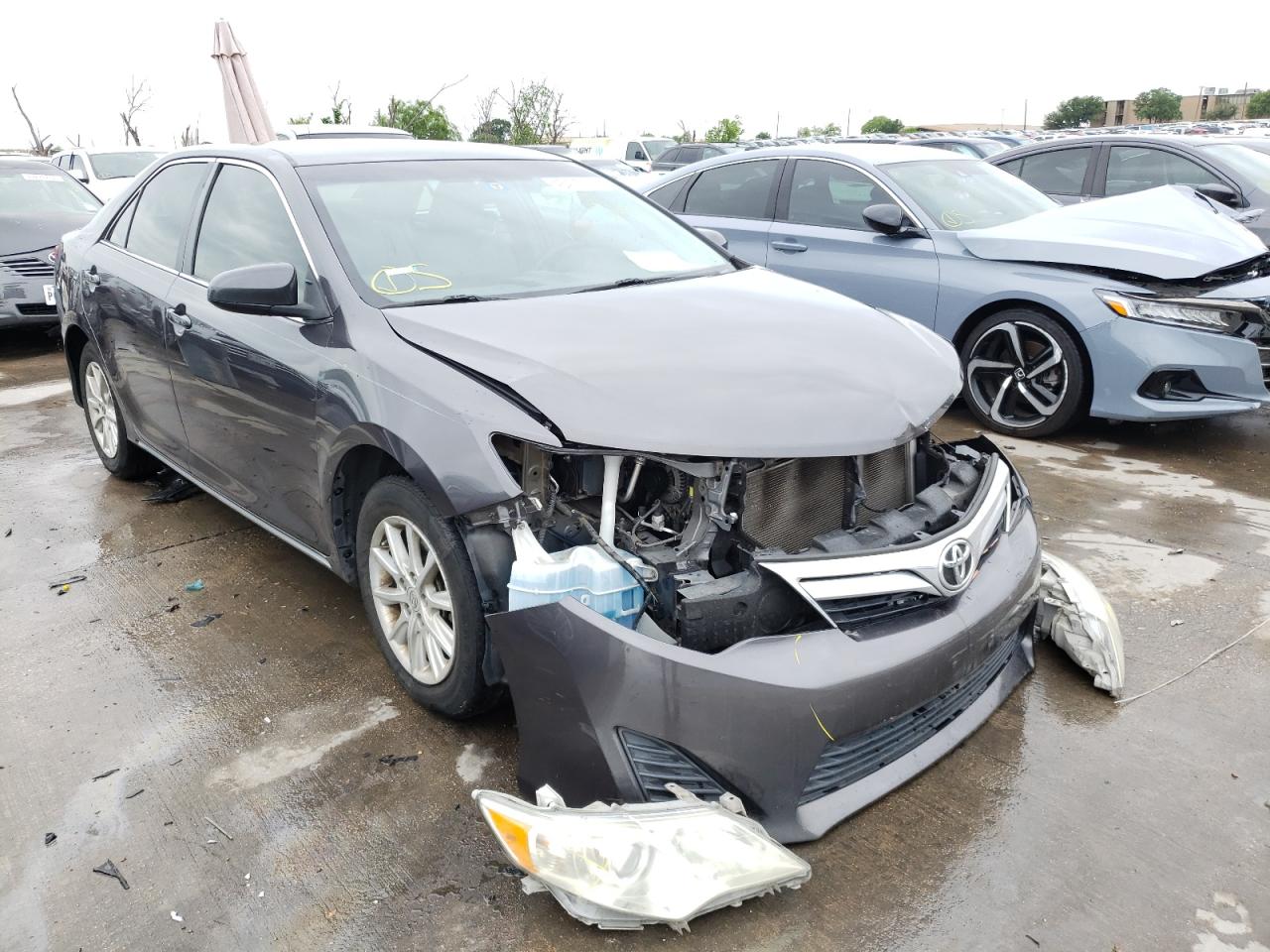 TOYOTA CAMRY BASE 2012 مع رقم تعريف المركبة 4T4BF1FK6CR158685 - صورة من المزاد