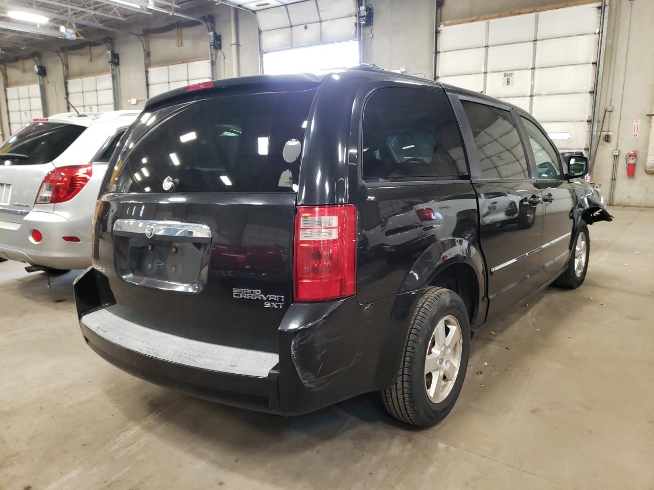 Zdjęcie 4 z aukcji – 2009 DODGE GRAND CARA z VIN 2D8HN54159R605477