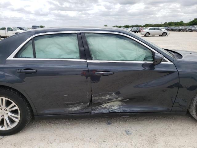 Photo 9 from auction – 2017 CHRYSLER 300 LIMITE with VIN 2C3CCAAGXHH511894