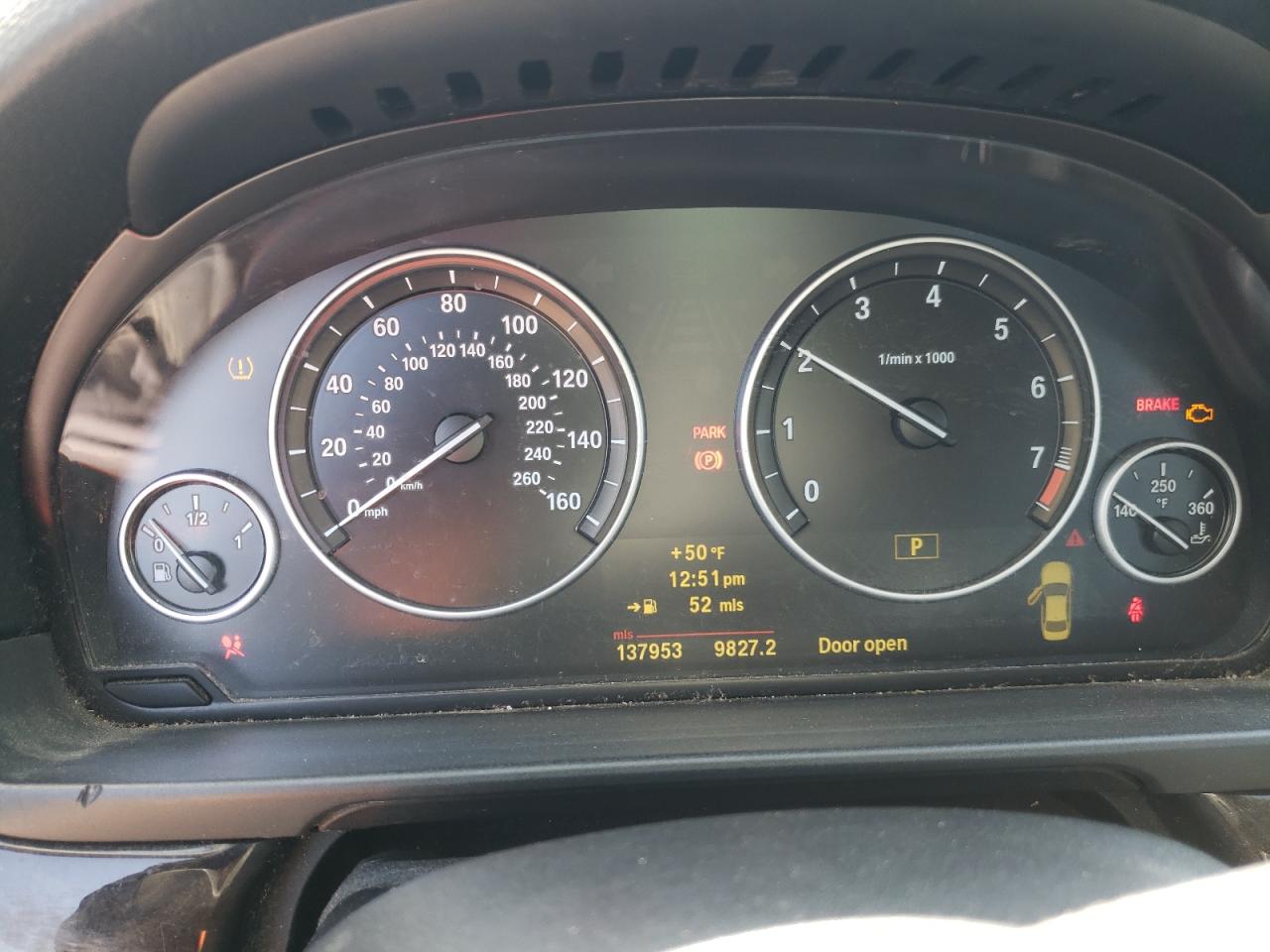 Photo 8 from auction – 2011 BMW 528 I with VIN WBAFR1C59BC260098