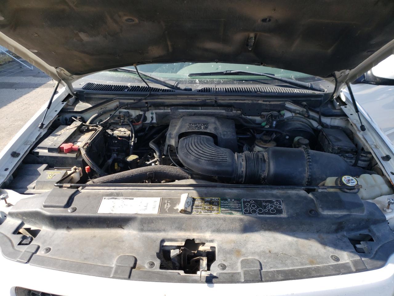 Photo 7 from auction – 2002 FORD F150 with VIN 1FTRX18L92NC07192