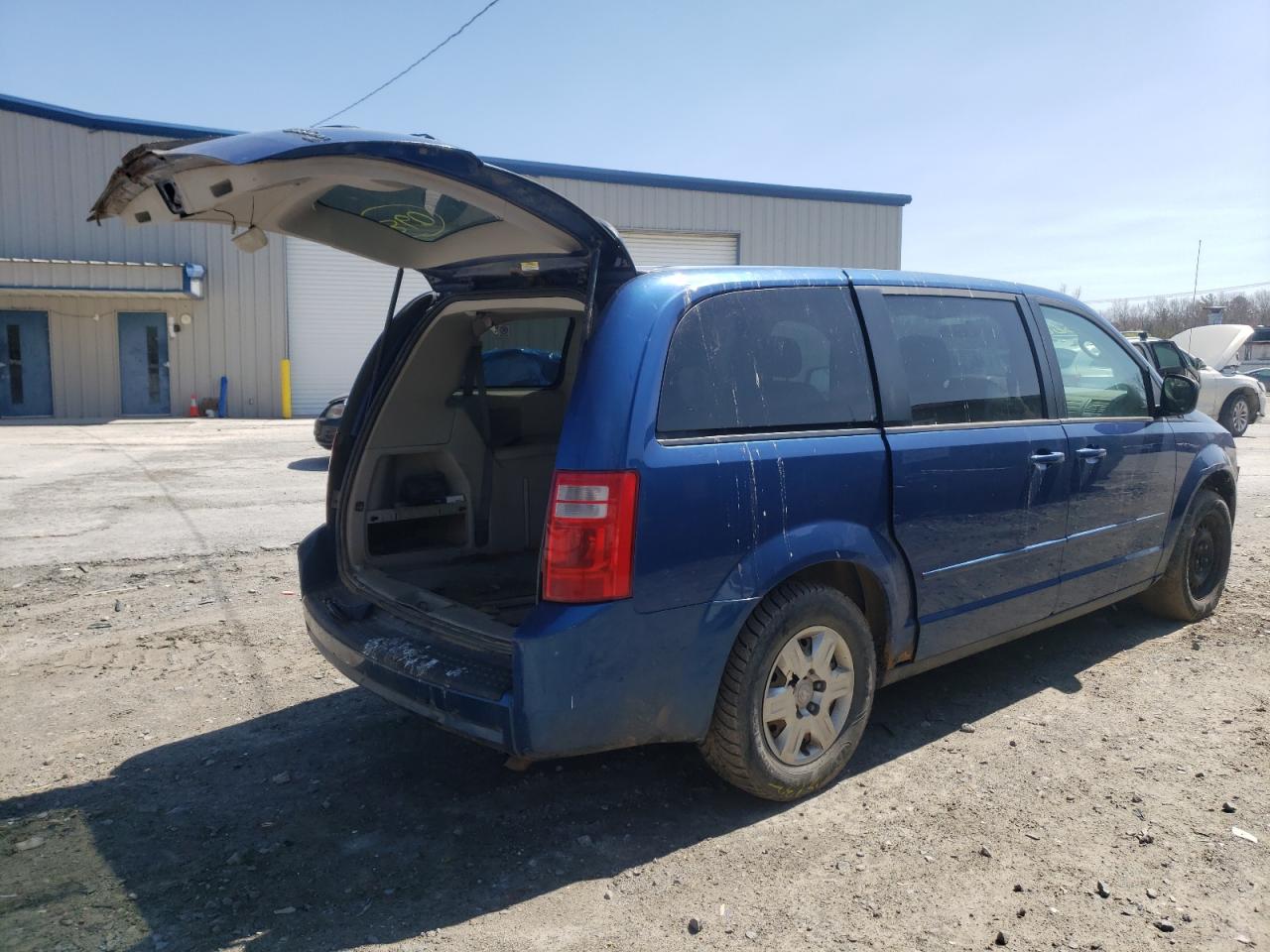 Photo 4 from auction – 2010 DODGE GRAND CARA with VIN 2D4RN4DE7AR326426