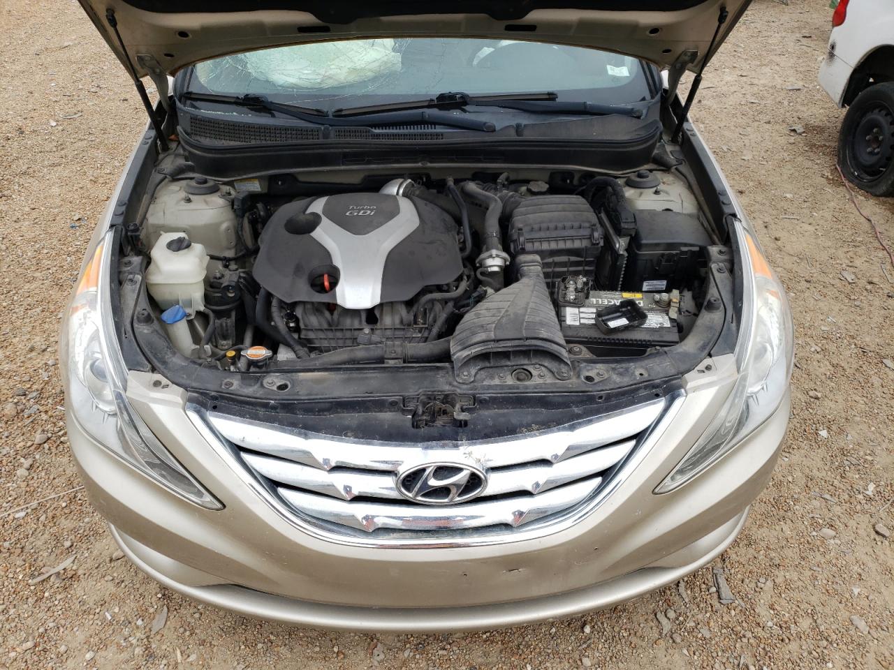 Photo 7 from auction – 2012 HYUNDAI SONATA SE with VIN 5NPEC4ABXCH321734