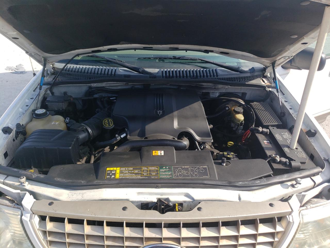 Photo 7 from auction – 2003 FORD EXPLORER E with VIN 1FMZU64W83UB76039