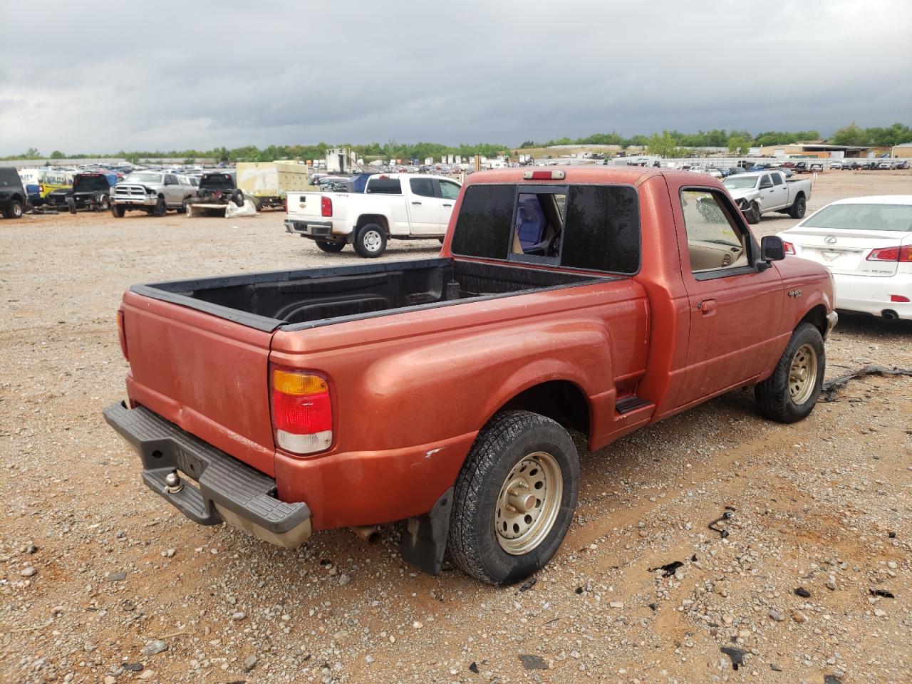 Photo 4 from auction – 1998 FORD RANGER with VIN 1FTYR10C3WPB26085