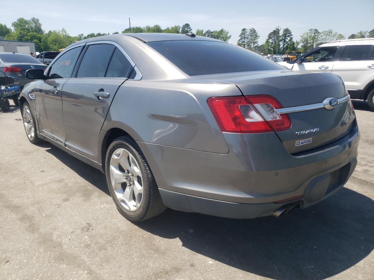 Photo 3 from auction – 2011 FORD TAURUS SEL with VIN 1FAHP2EW1BG184839