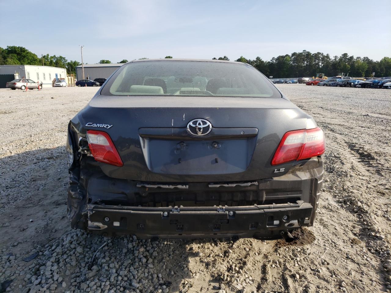 Photo 9 from auction – 2007 TOYOTA CAMRY LE with VIN 4T1BE46K27U187282