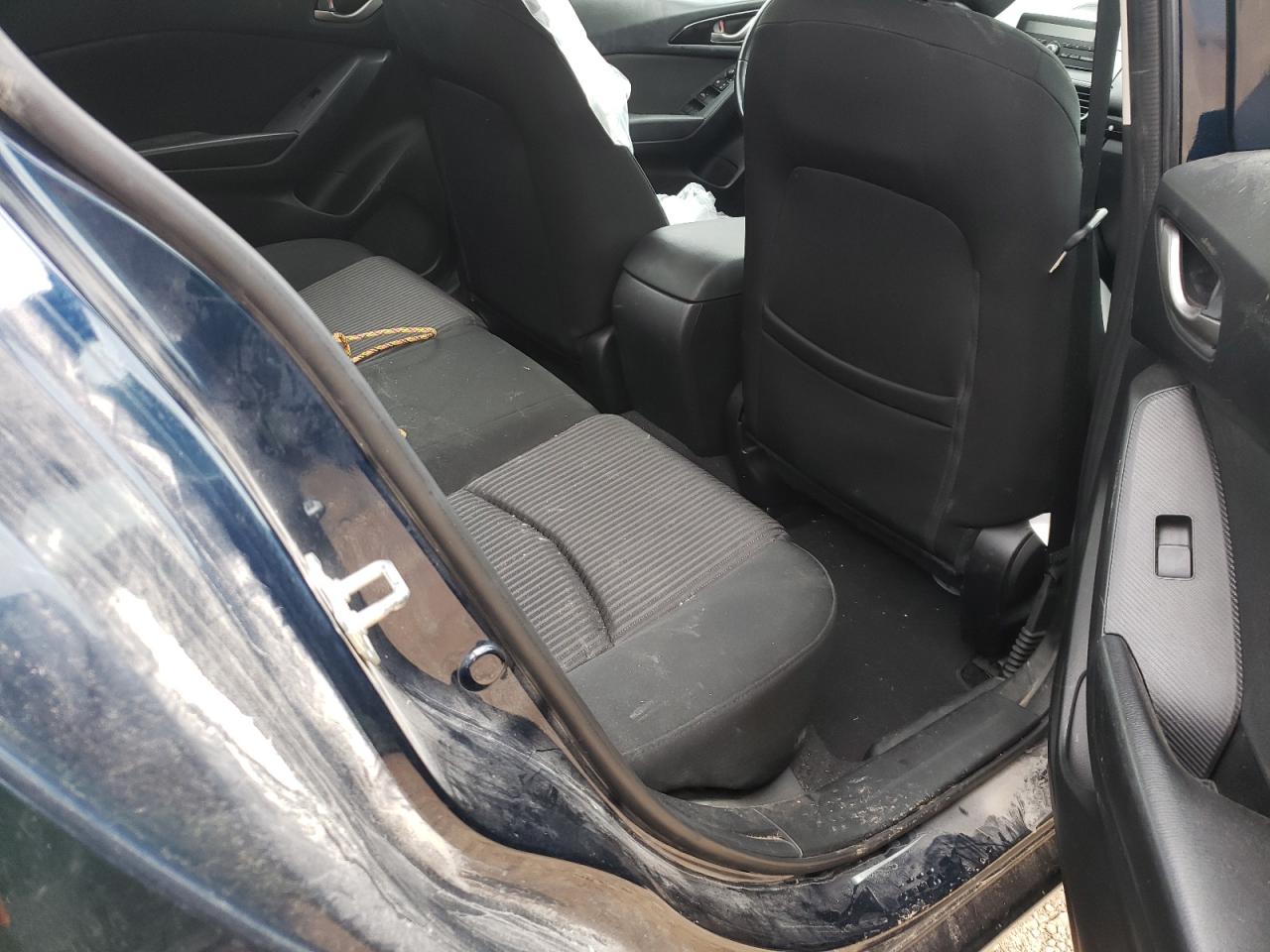 Photo 6 from auction – 2014 MAZDA 3 TOURING with VIN JM1BM1V77E1148690