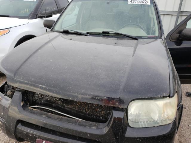 Photo 7 from auction – 2004 FORD ESCAPE LIM with VIN 1FMCU04134KA53737
