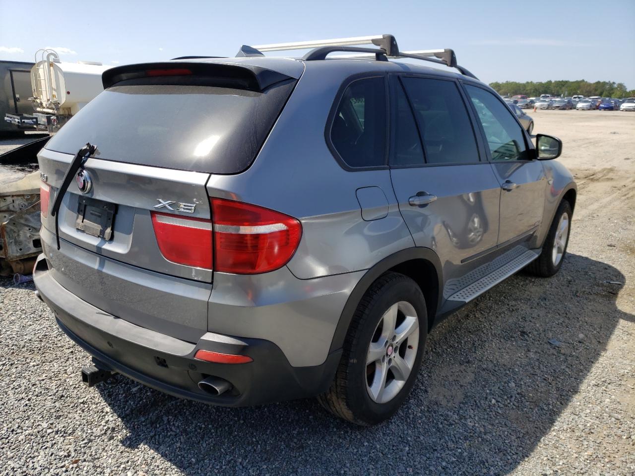 Photo 4 from auction – 2010 BMW X5 XDRIVE3 with VIN 5UXFE4C52AL279718