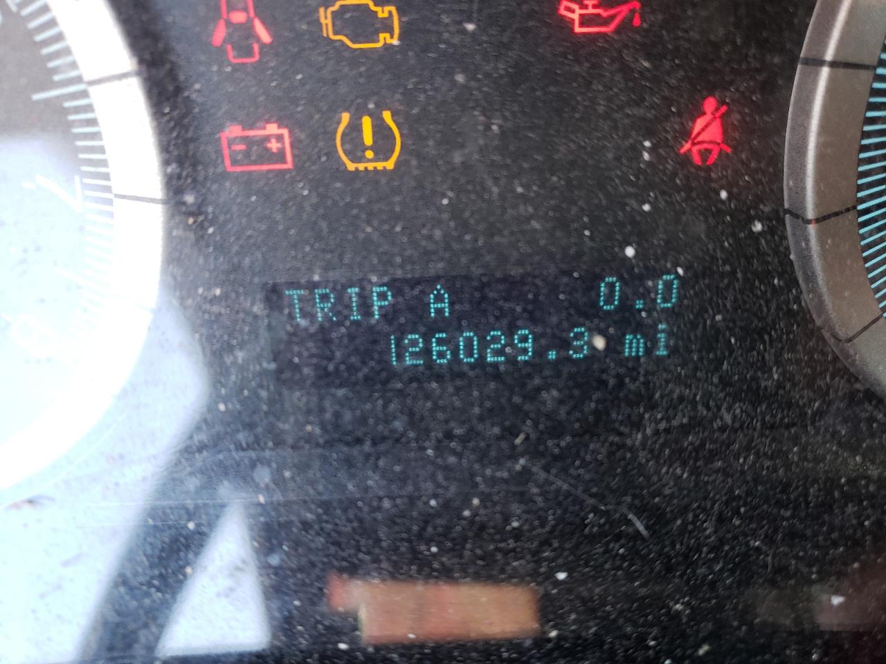 Photo 8 from auction – 2010 FORD ESCAPE LIM with VIN 1FMCU9EG0AKB30602