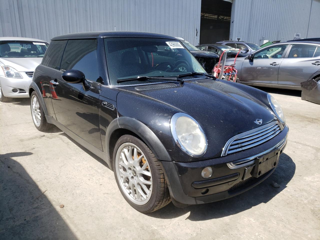 MINI COOPER 2002 with VIN WMWRC33442TE12082 - Photo from auction