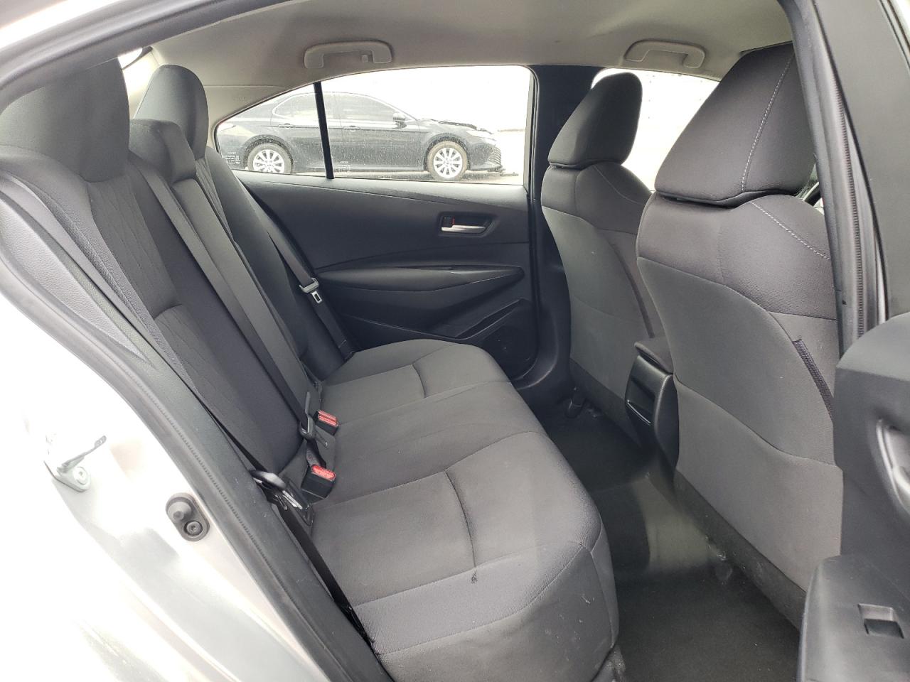 Photo 6 from auction – 2020 TOYOTA COROLLA LE with VIN JTDEPRAE2LJ017848