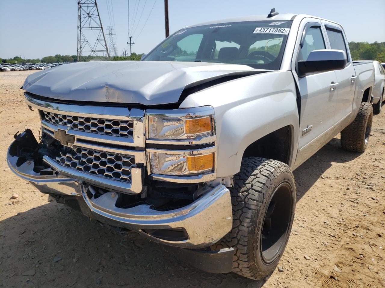 Photo 2 from auction – 2015 CHEVROLET SILVERADO with VIN 3GCUKREC6FG239138
