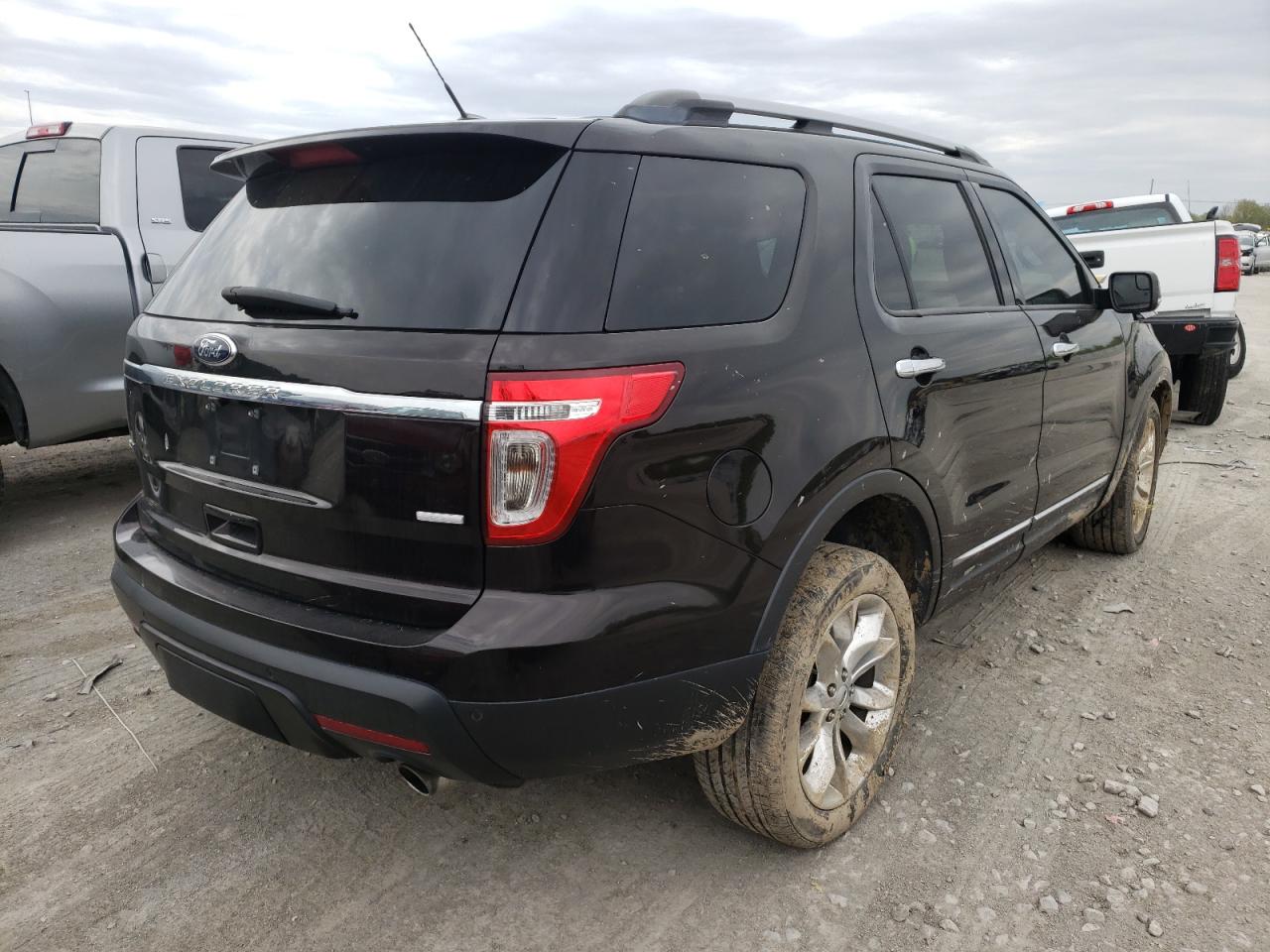 Photo 4 from auction – 2013 FORD EXPLORER X with VIN 1FM5K8D80DGB27046