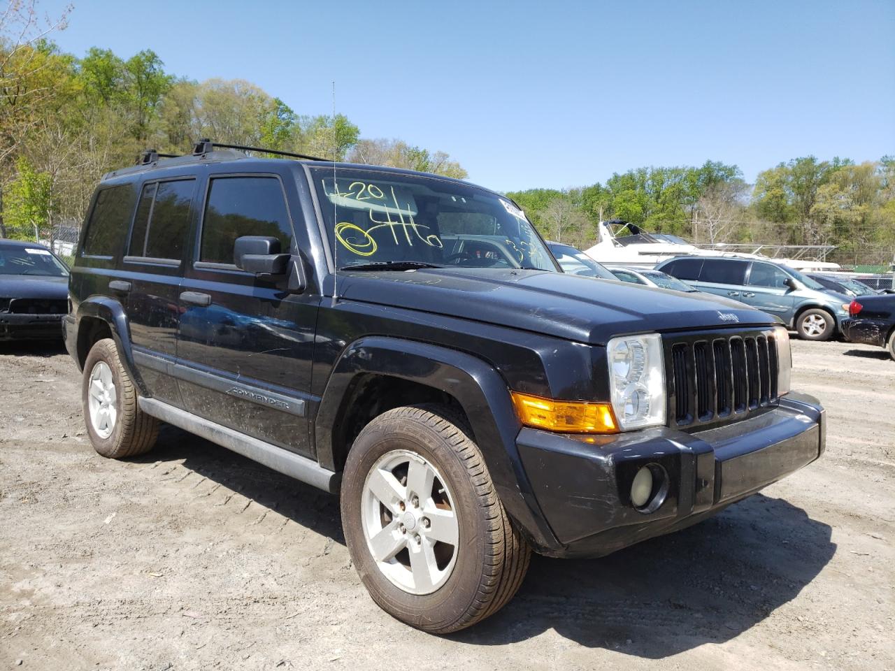 JEEP COMMANDER 2006 with VIN 1J8HG48K26C352461 - Photo from auction