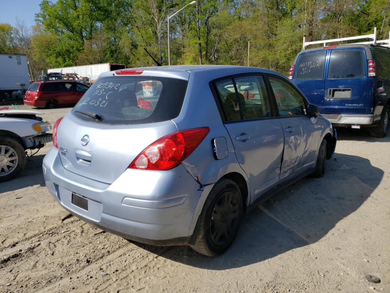 Photo 4 from auction – 2011 NISSAN VERSA S with VIN 3N1BC1CP1BL390307
