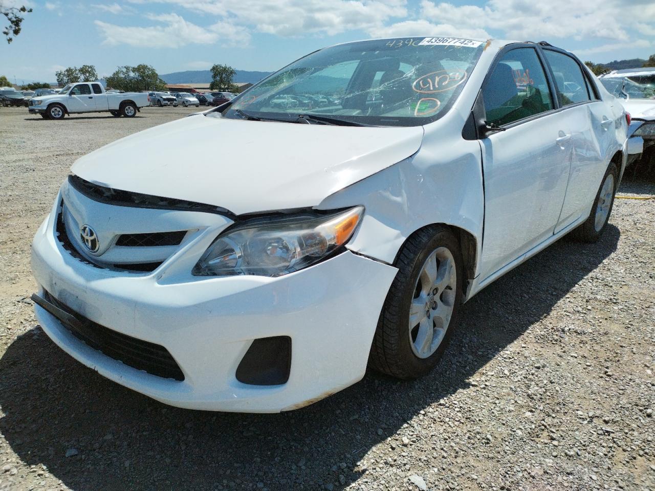 Photo 2 from auction – 2012 TOYOTA COROLLA BA with VIN 5YFBU4EE4CP028970