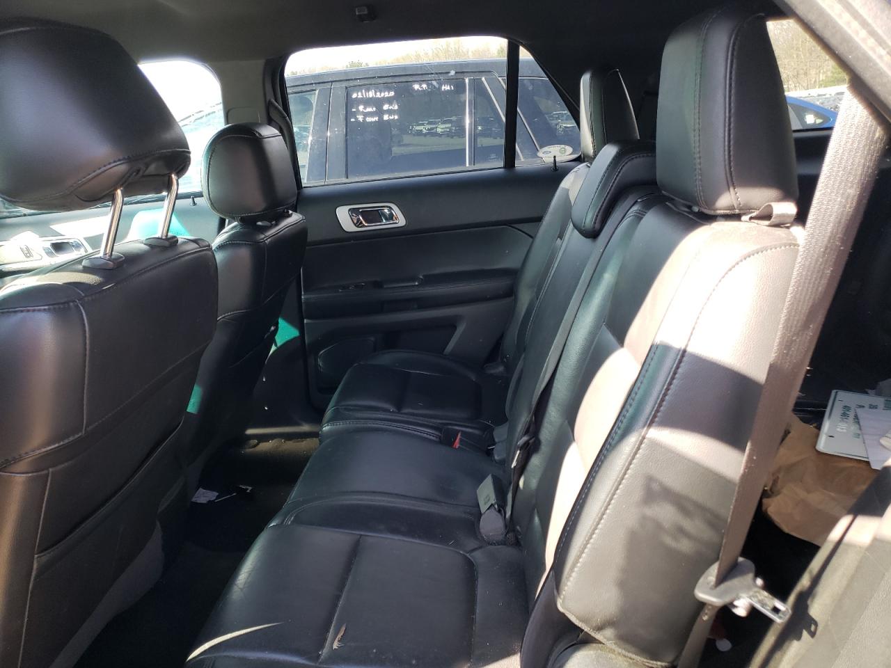 Photo 6 from auction – 2012 FORD EXPLORER X with VIN 1FMHK8D82CGB04640